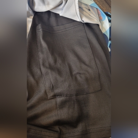 Mens workout shorts - Picture 5 of 5